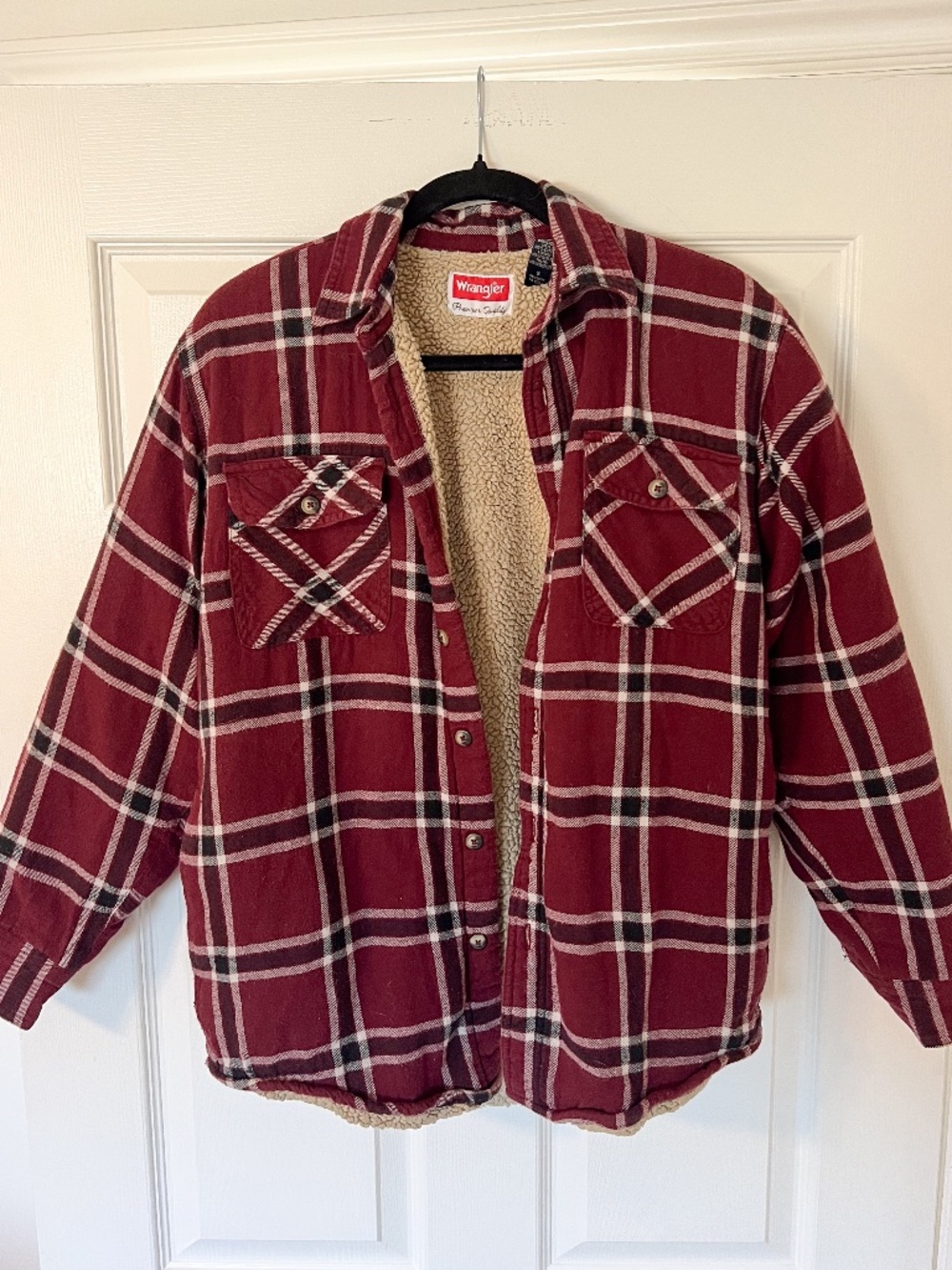 Wrangler Sherpa Lined Flannel Jacket Size S Cozy Plaid Overshirt Vintage Style